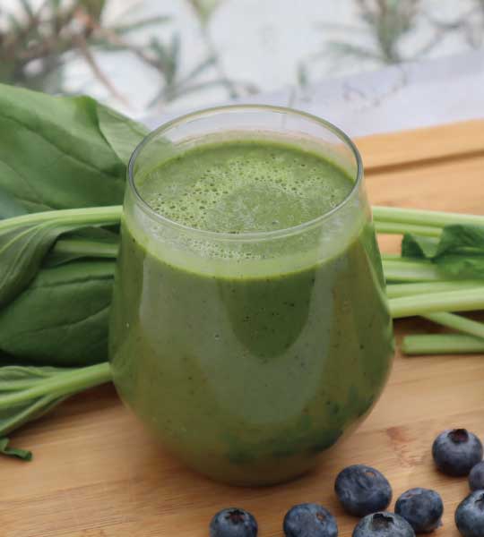 Vitamix-大侑-調理機-食譜-E320-輕熟齡-抗老-營養師-身材-補鈣-蛋白質-逆齡多酚綠拿鐵